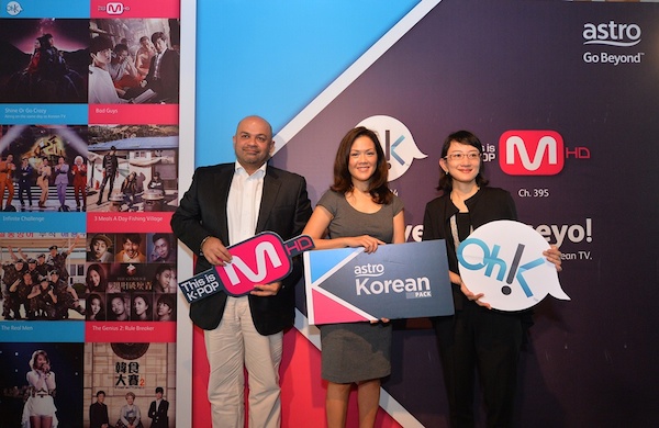 From Left - Vineet Puri from Channel M HD, Agnes Rozario from Astro and Marianne Lee from Oh!K HD
