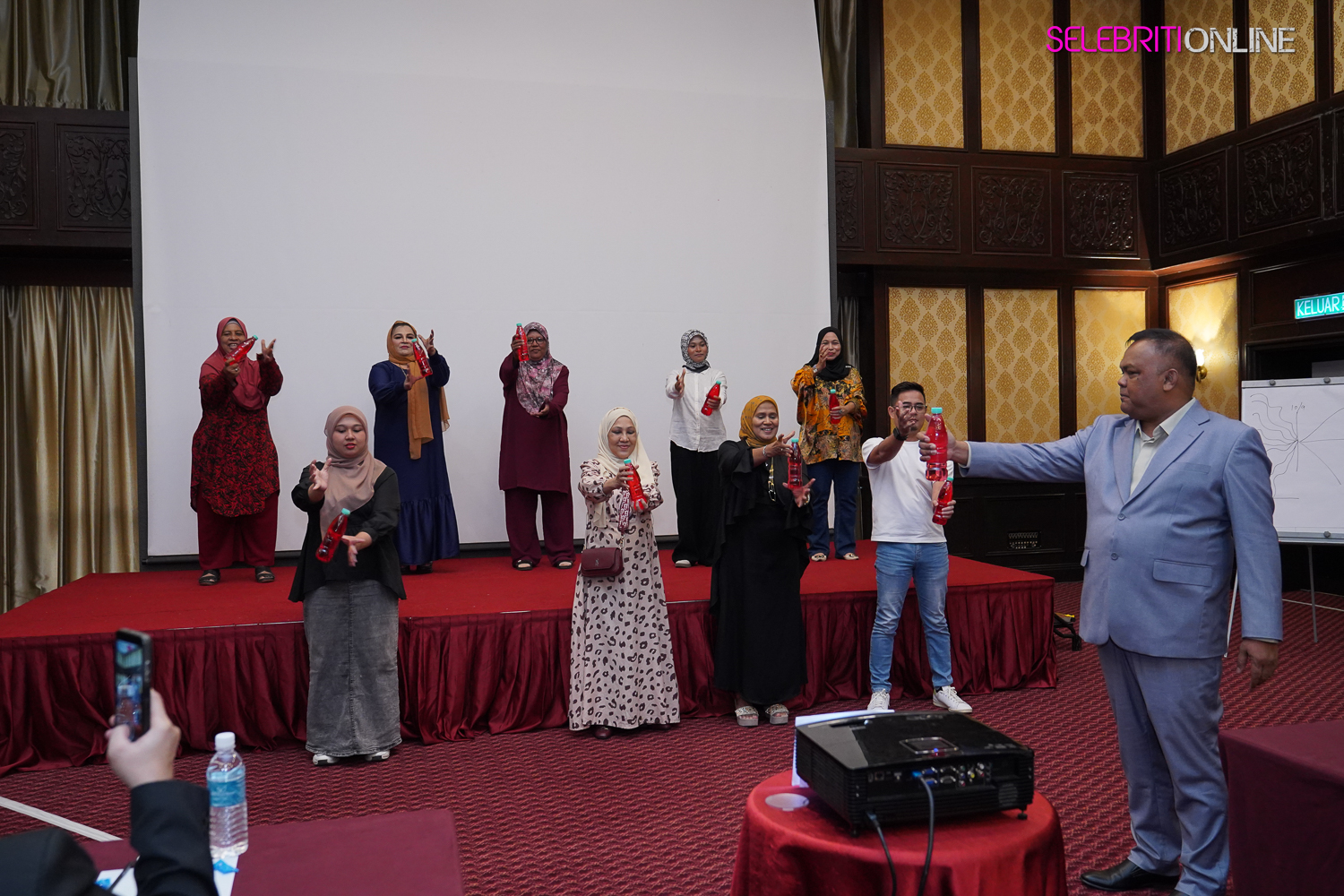 Peserta Program Reset Diri Ubah Rezeki 2025 bersama Dr Hisham, Coach Temizi & Ayu Damit di The Mines Resort & Golf Club