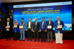 Majlis pelancaran rasmi pelayaran halal IslamiCruise International di Kuala Lumpur, 30 September 2025