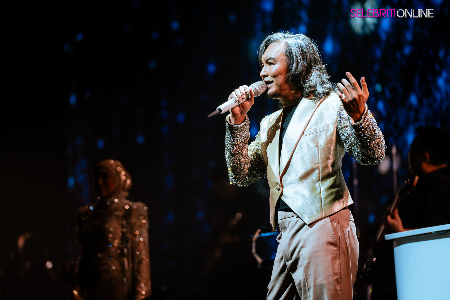 Empat Live In Kuala Lumpur 2025 di Mega Star Arena menampilkan Ziana Zain, Anuar Zain, Ernie Zakri & Syamel
