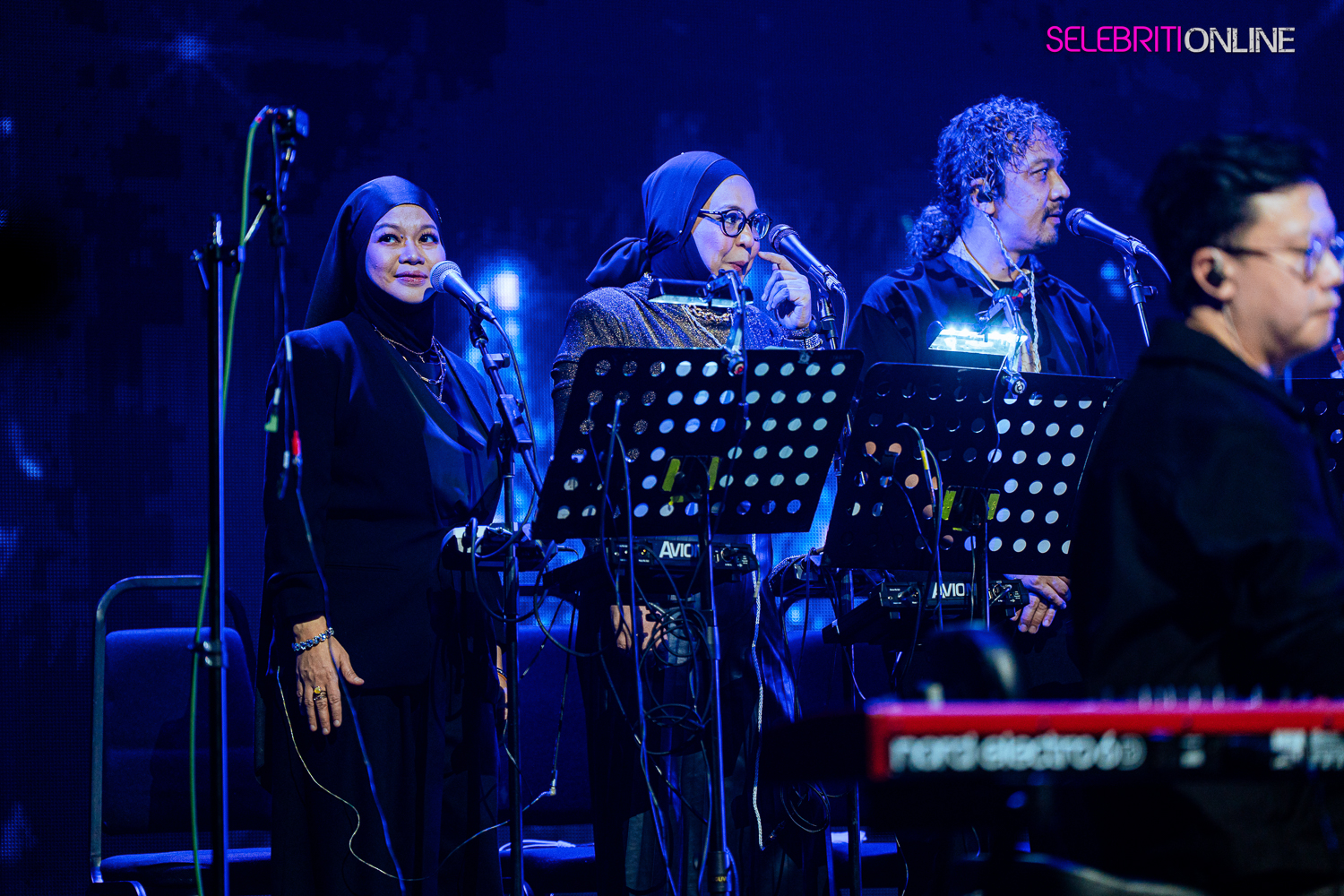 Empat Live In Kuala Lumpur 2025 di Mega Star Arena menampilkan Ziana Zain, Anuar Zain, Ernie Zakri & Syamel 