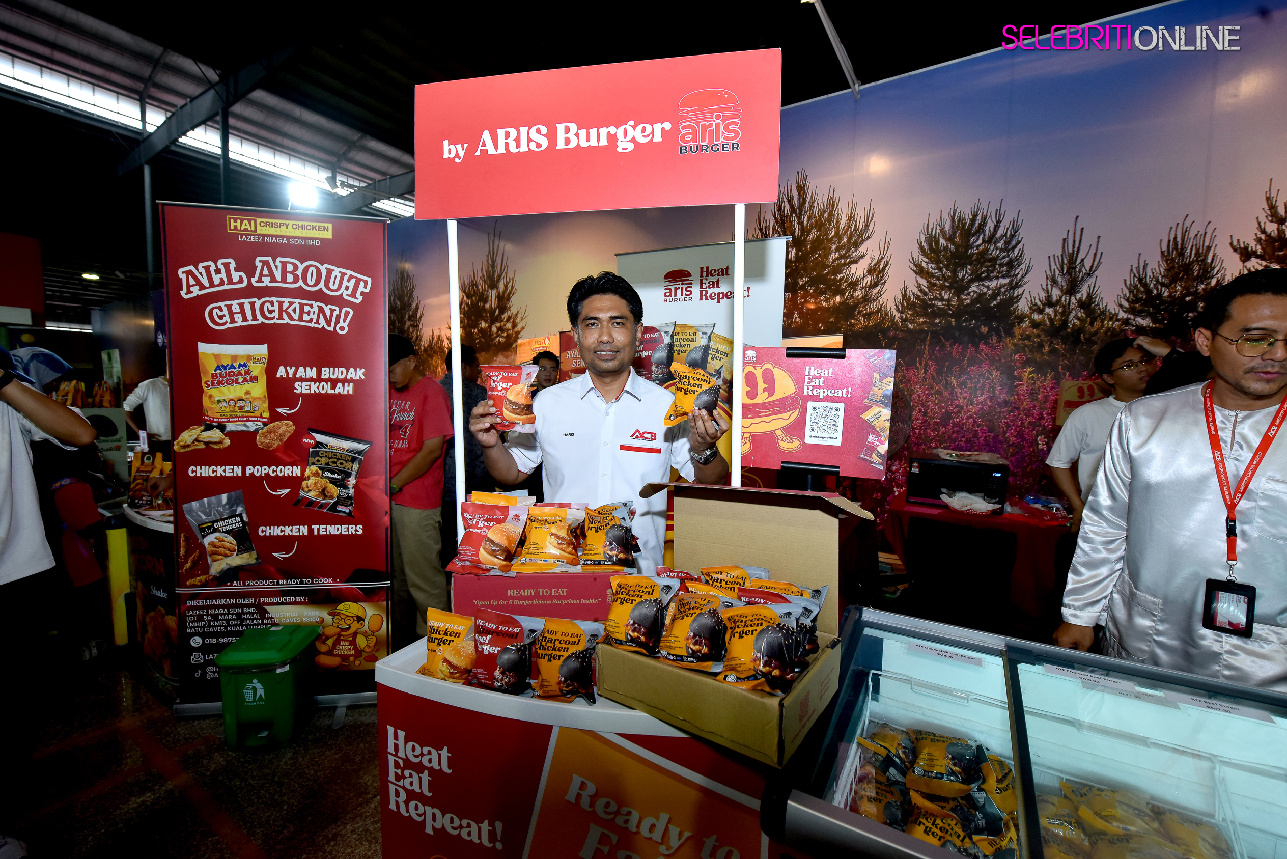 Pelancaran rasmi RTE Aris Burger di Kompleks Usahawan MARA