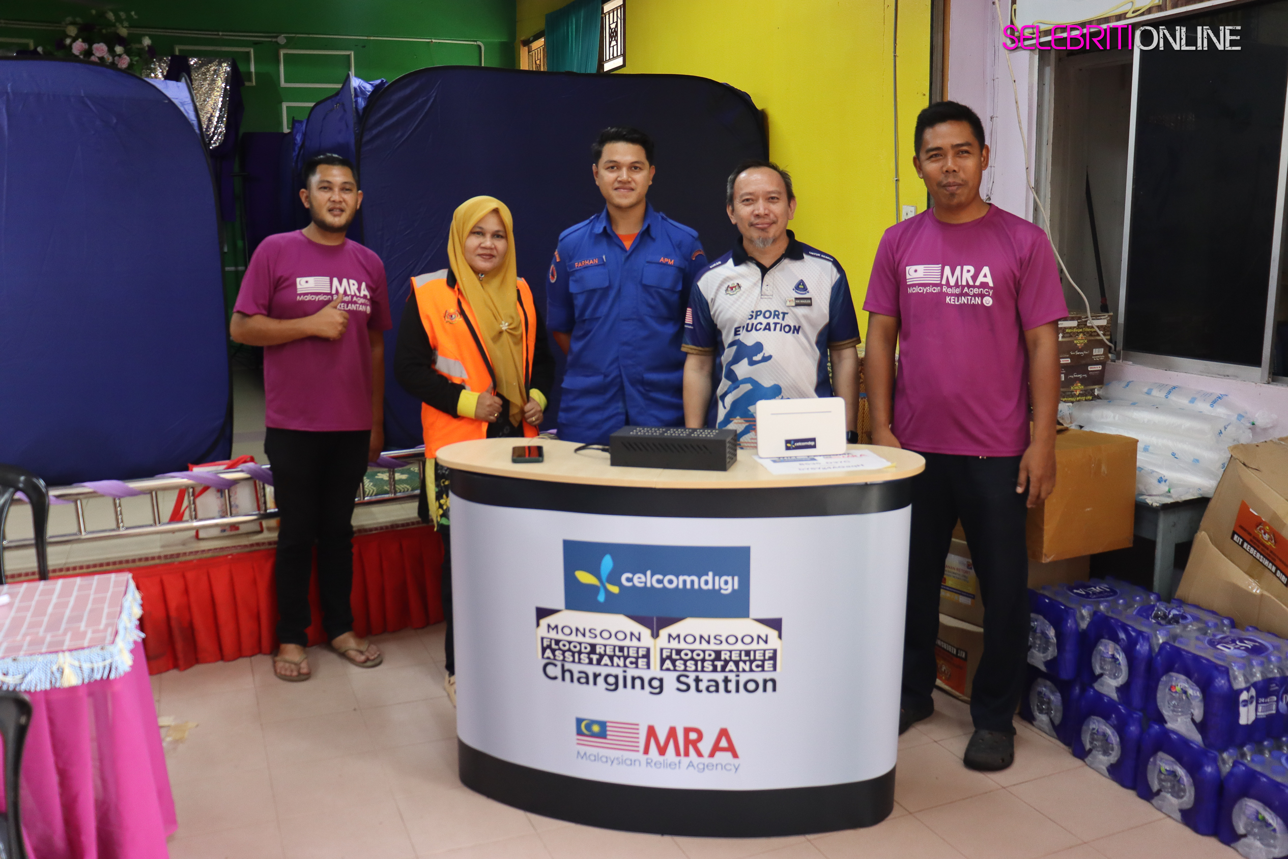 CelcomDigi salur bantuan banjir di pusat pemindahan sementara