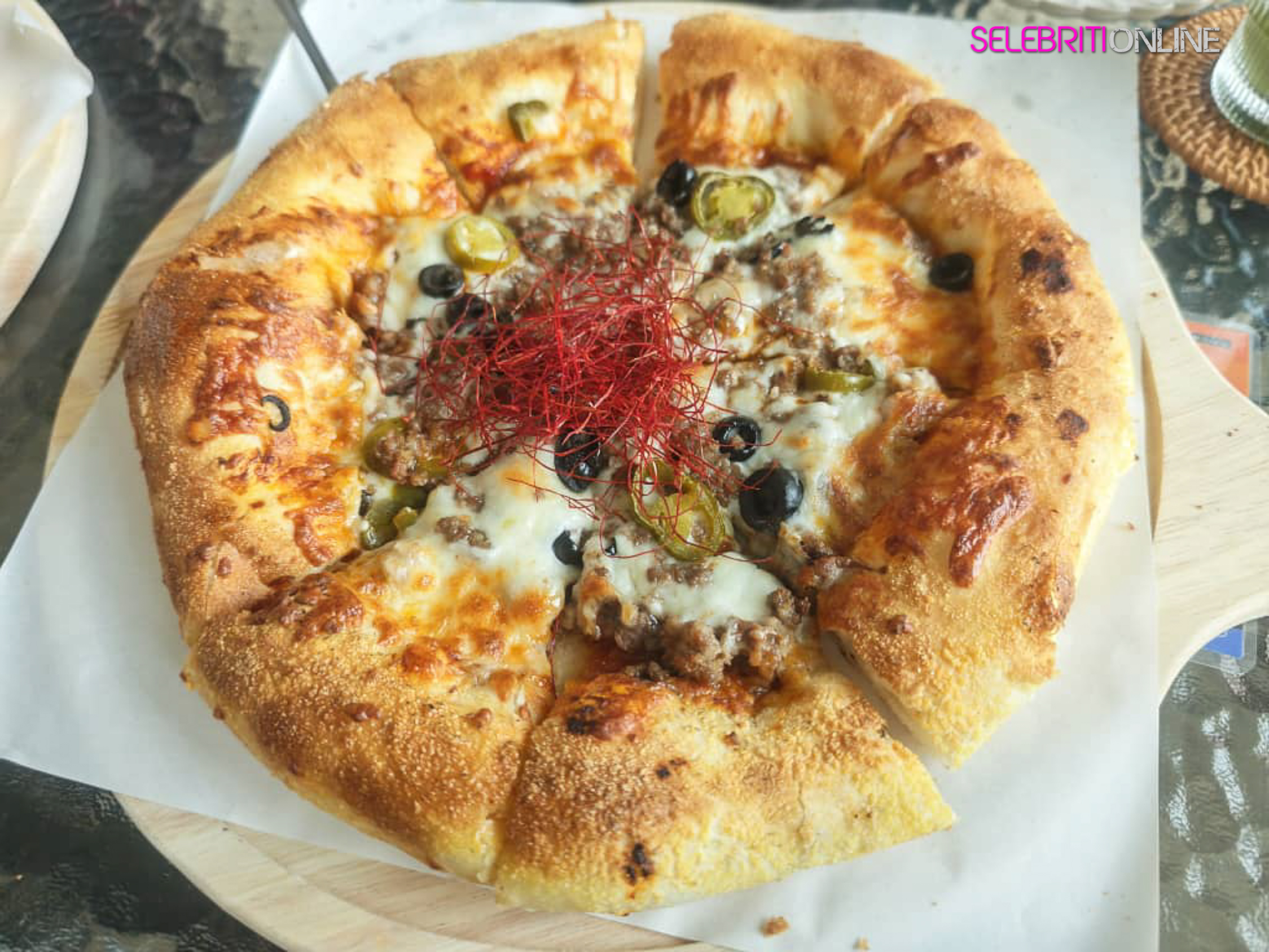 BIENZ Putrajaya dengan pizza A5 Wagyu dan ruang makan luas
