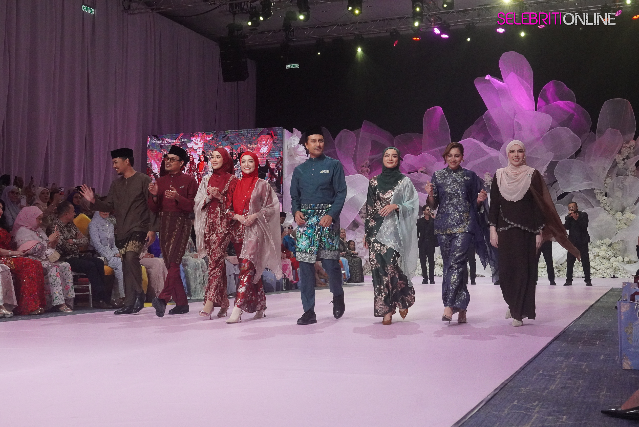 Pertunjukan Fesyen Warna Lebaran Ariani 2026 di KLCC