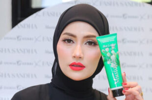 Fasha Sandha sebagai duta Dunia Herbs Mustajab