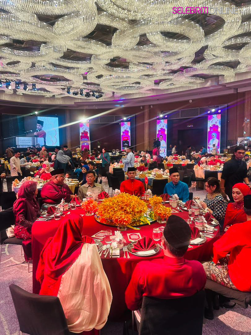 Rosyam Nor dan Erra Fazira di acara ACGas Kuala Lumpur
