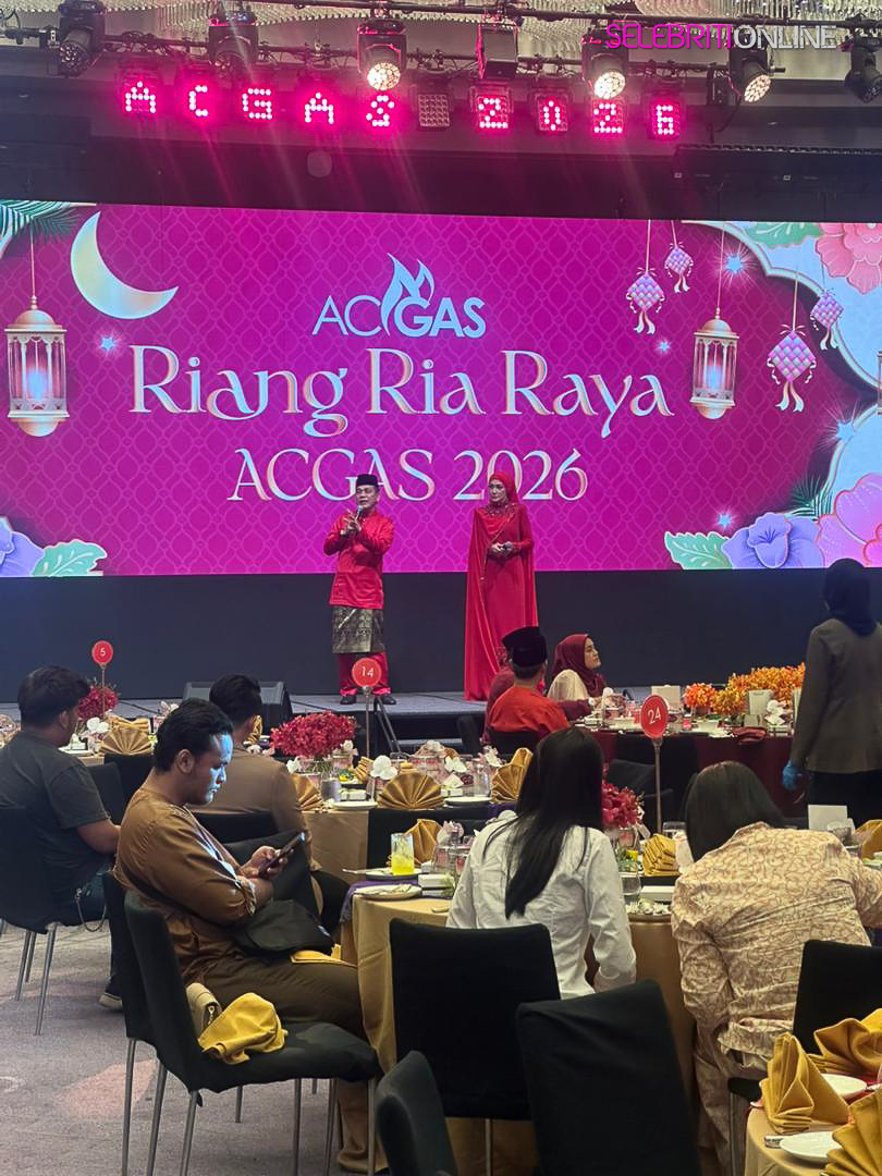 Rosyam Nor dan Erra Fazira di acara ACGas Kuala Lumpur