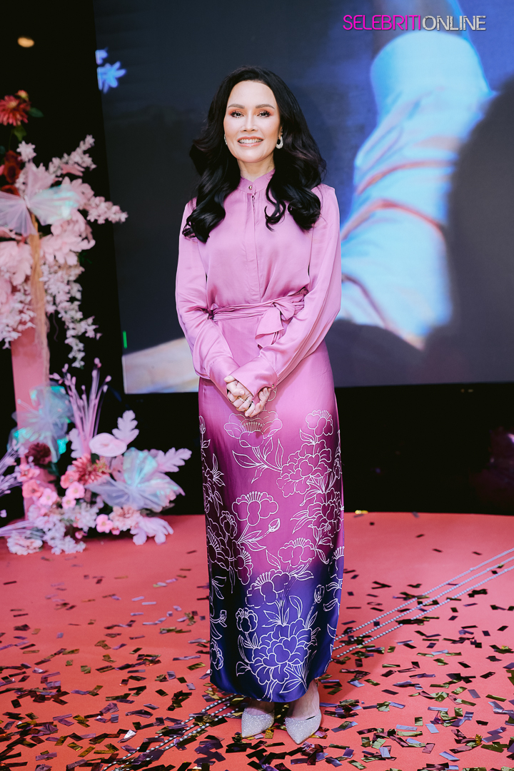Labrich melancarkan TriBio Women Wellness dan TriBio Kids bersama Che Puan Sarimah Ibrahim.