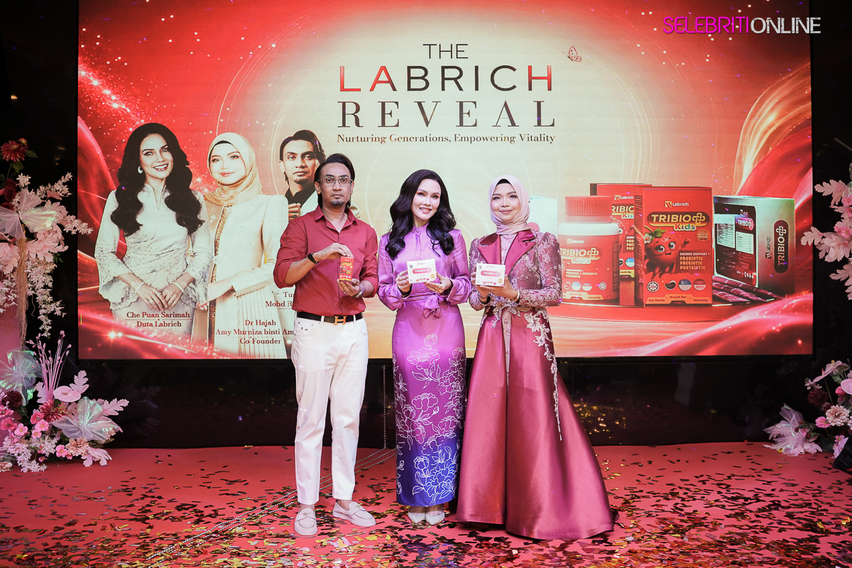 Labrich melancarkan TriBio Women Wellness dan TriBio Kids bersama Che Puan Sarimah Ibrahim.