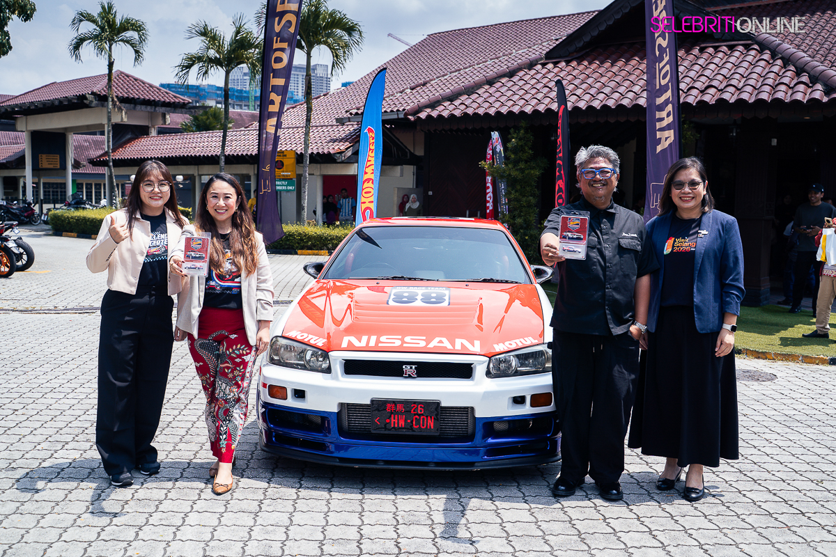Art of Speed 2026 di MAEPS Serdang menampilkan kereta dan motosikal kustom.