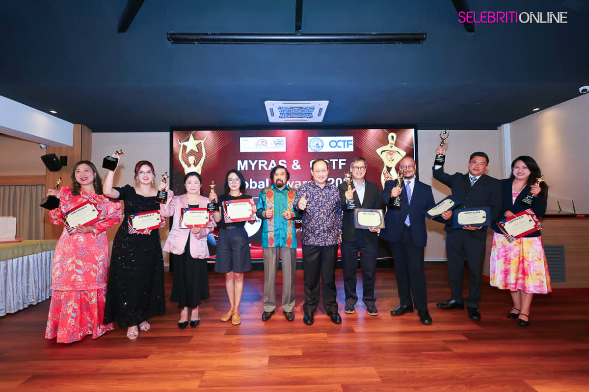 Prof. Madya Ts. Dr. Jessica Ong Hai Liaw FCILT menerima Global Strategic Communication and Leadership Excellence Award.