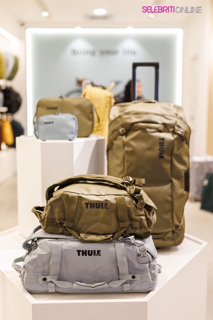 Thule Concept Store di Mid Valley Megamall mempamerkan rangkaian produk premium untuk gaya hidup aktif.